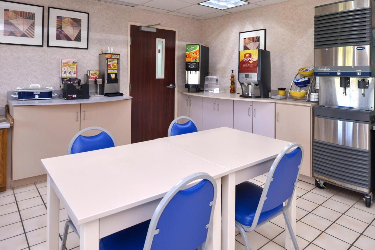 Americas Best Value Inn & Suites Maryville Eksteriør bilde